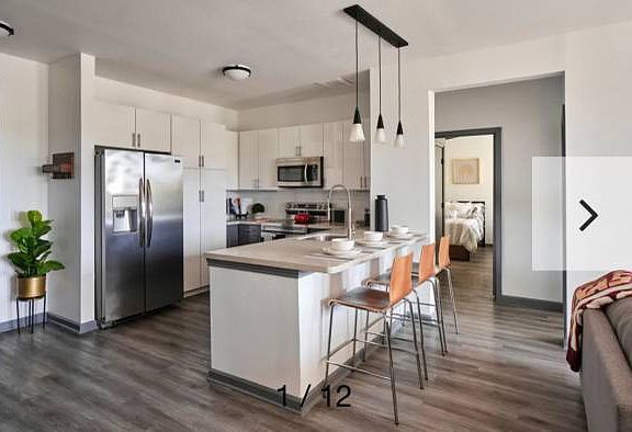 2nd image of 410 Valley St #426
