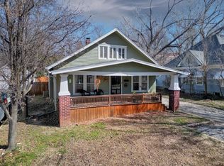 1418 E 5th Ave, Winfield, KS 67156