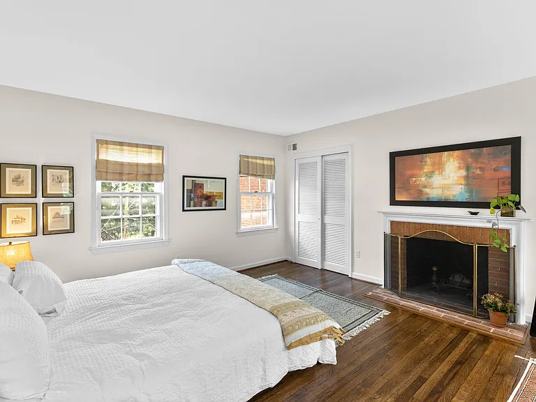 3909 Watson Pl NW — Photo 26