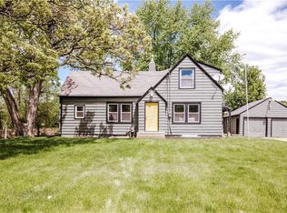 2705 Boston Ave, Des Moines, IA 50310