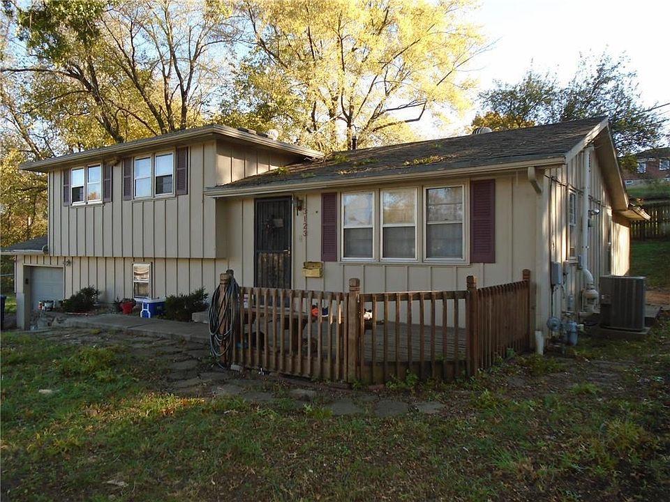 1st image of 3123 Freeman Ave