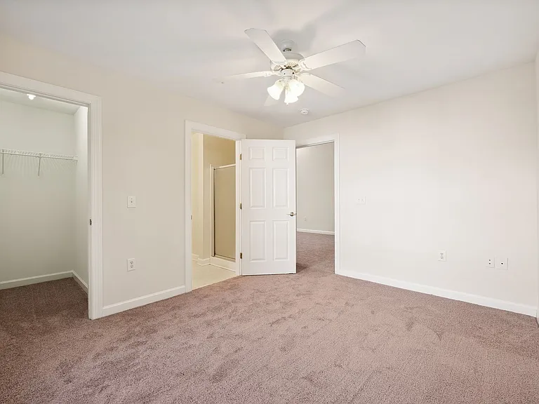 929 Morreene Rd #C31 — Photo 12
