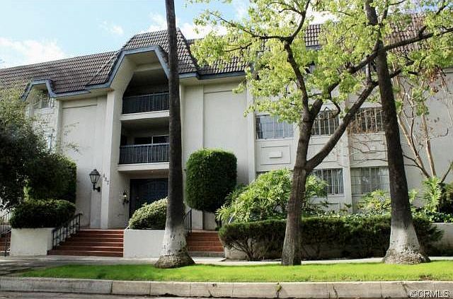 1st image of 497 El Molino Ave Unit 304