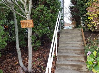 7105 Linden Ave N, Seattle, WA 98103