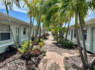 9040 Blind Pass Rd #B1, Saint Pete Beach, FL 33706