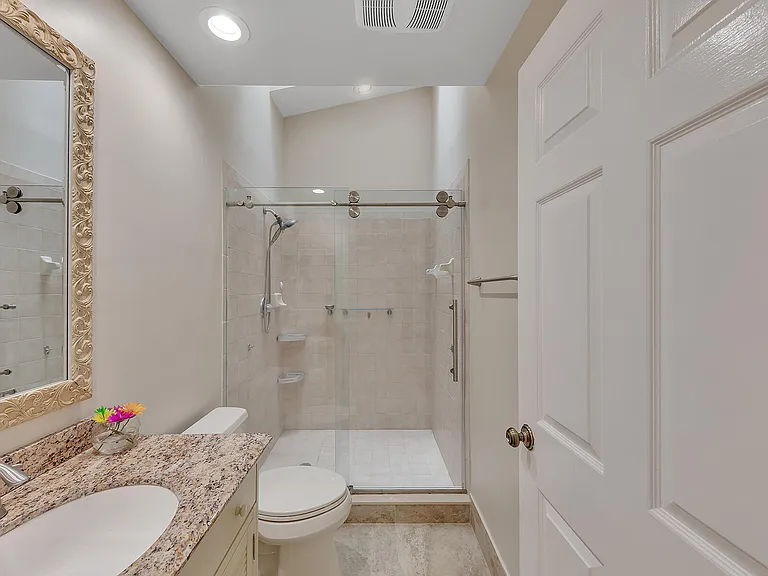 7747 Villa Nova Dr — Photo 21