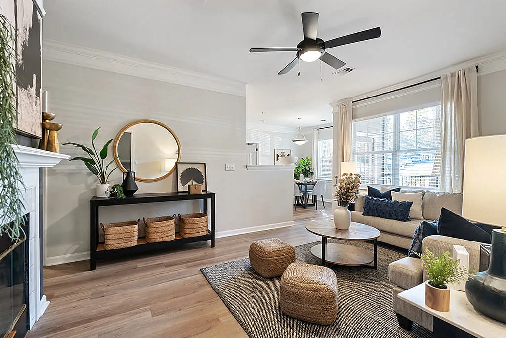 River Pointe at Den Rock Apartments — Photo 3