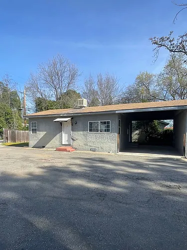 2646 Sharon Ave Photo 1