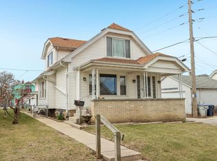 3119 S 9th Pl, Milwaukee, WI 53215