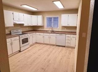 1604 Marika Rd #8, Fairbanks, AK 99709