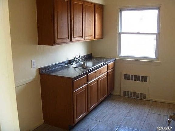 2nd image of 8821 211th St