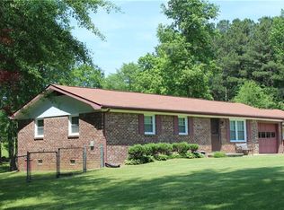 4554 Ridgeview Dr, Powder Springs, GA 30127