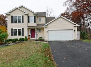 233 N Allendale Ave, Schenectady, NY 12304