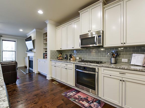 5th image of 1564 Roswell St SE #0