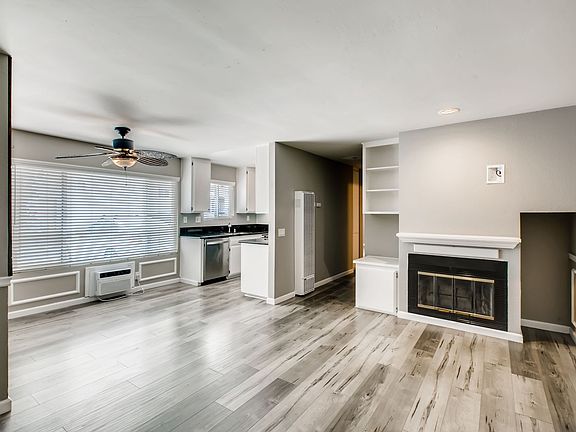 3rd image of 4256 Cherokee Ave Unit 3