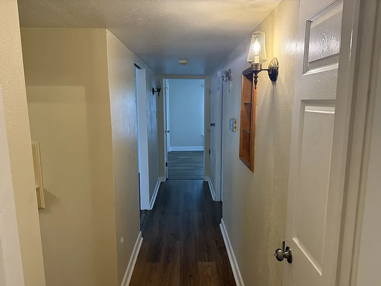 162 Milford Dr — Photo 14