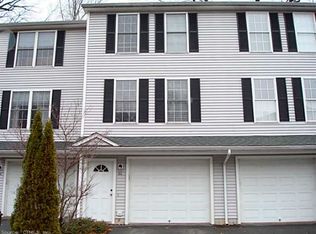 11 Nadia Ln #C, Wallingford, CT 06492