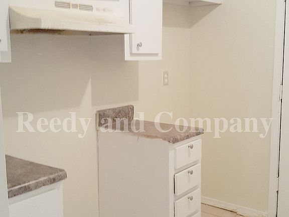 4th image of 3409 Barbwood Dr