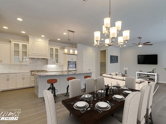 The Laurinda - Dining