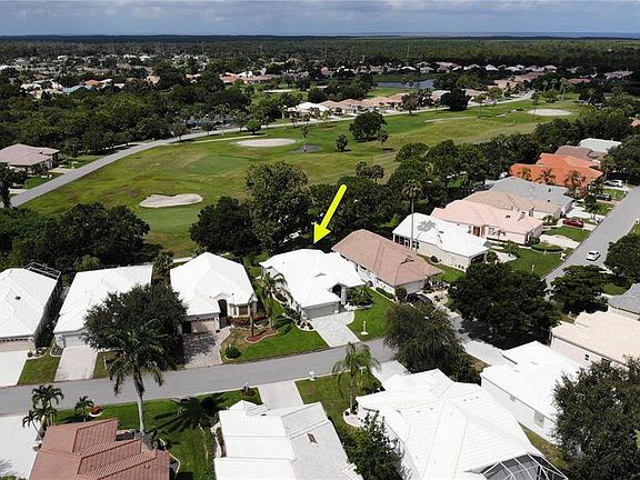 4th image of 26118 Stillwater Cir