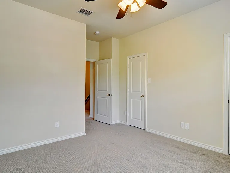 3409 Hamilton Ave — Photo 28