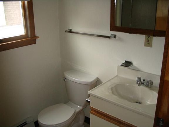 4th image of 7 Rogers Ln