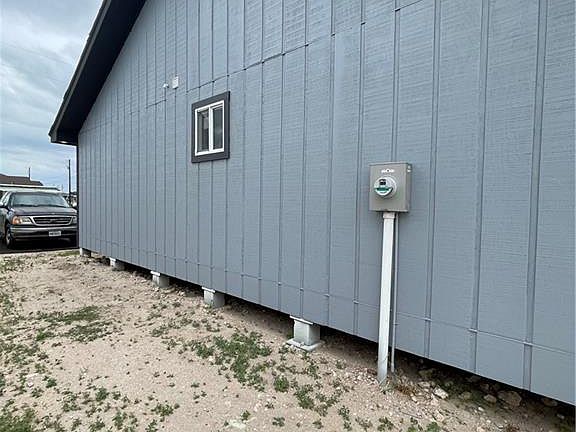 5th image of 2421 Trinidad Ln