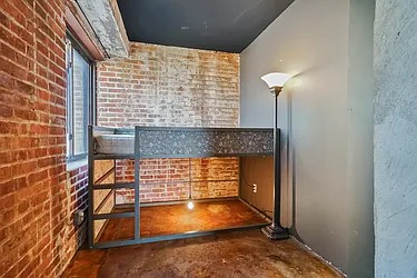 Sold by Avenue Sotheby's International Realty