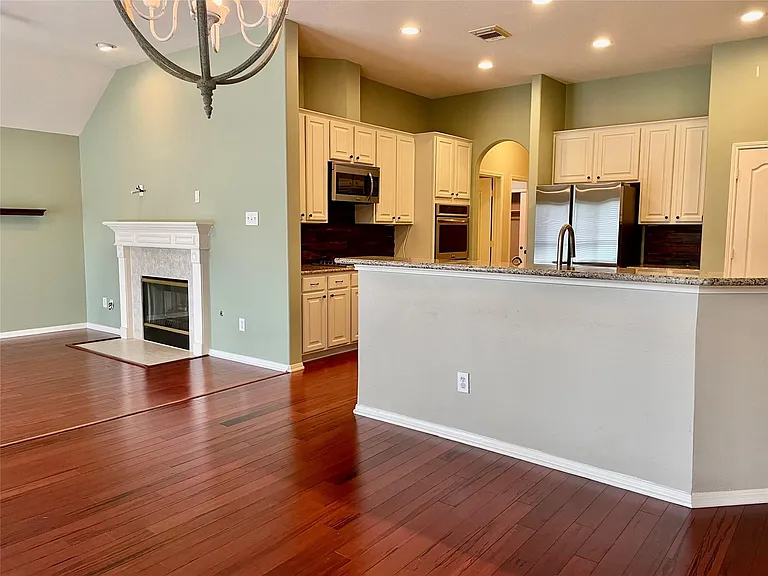 608 Biscayne Bend Ln — Photo 7