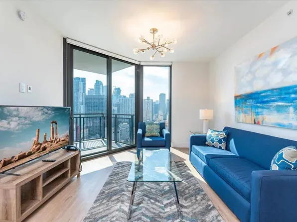 460 NE 5th St, Miami, FL