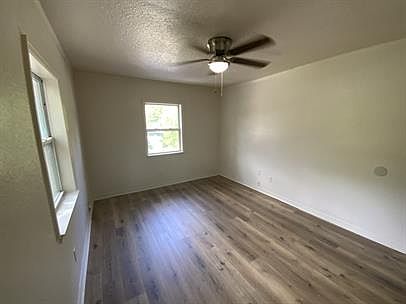 3rd image of 1570 McConihe St APT D