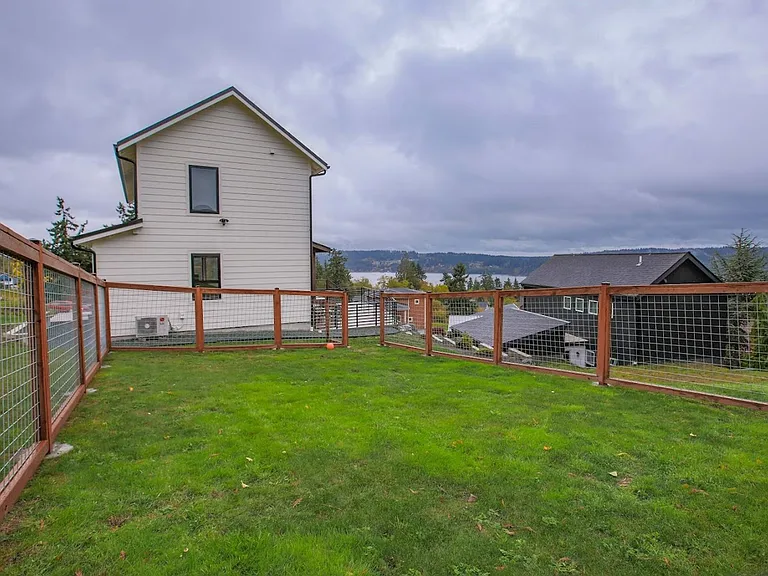 4896 Harbor Hills Dr — Photo 21
