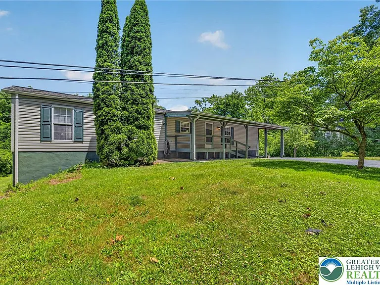 2674 Williams Rd — Photo 1