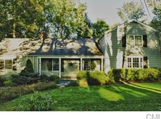 29 Taunton Ln, Newtown, CT 06470