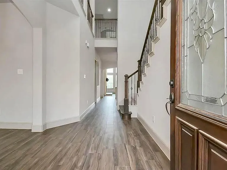 22368 Misty Woods Ln — Photo 3