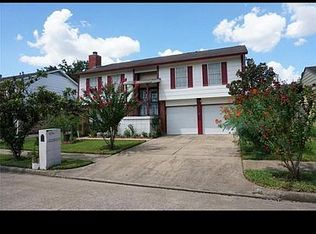 12210 Cliffgate Dr, Houston, TX 77072