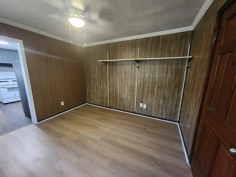 2712 Chestnut St — Photo 15