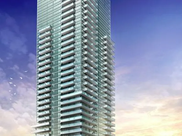 825 Church St #1002, Toronto, ON M4W 3Z4