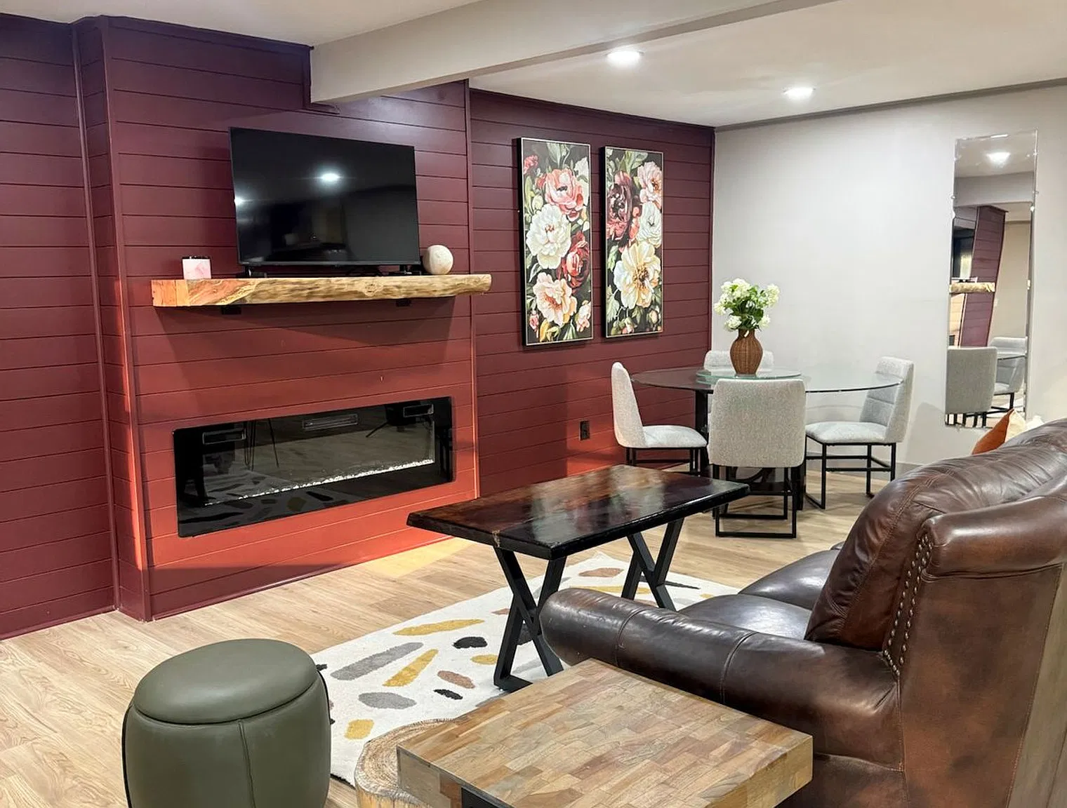 2 bed, 1.0 bath, $2,709 — Photo 1