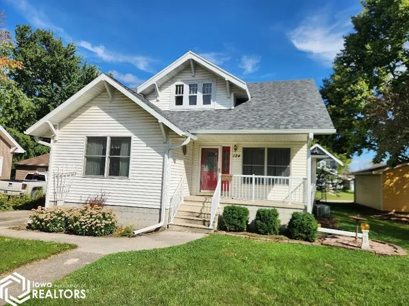 124 W 4th St, Kanawha, IA 50447