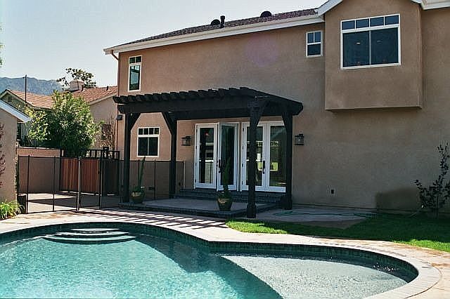 rear view incl pool