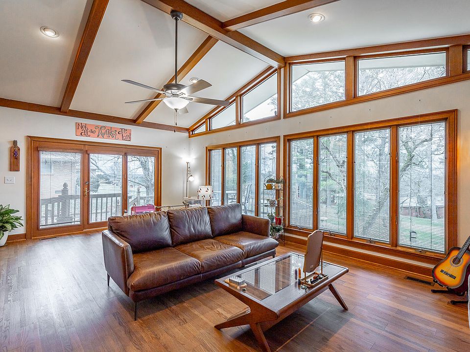1st image of 4804 Murray Hills Dr