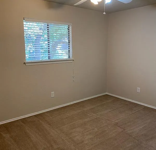 Upstairs bedroom 2