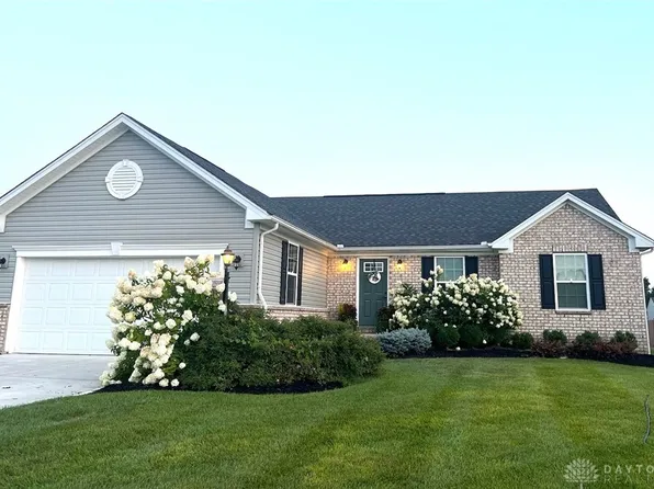 7491 Timber Valley Dr, Franklin, OH 45005