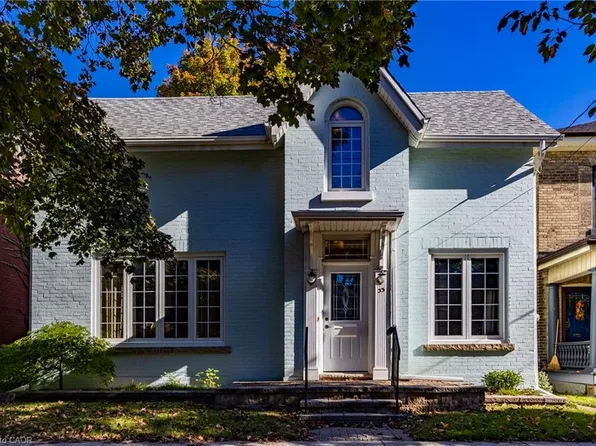 33 Palmerston Ave, Brantford, ON N3T 4L1