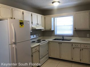330 N J St APT 7, Lake Worth Beach, FL 33460