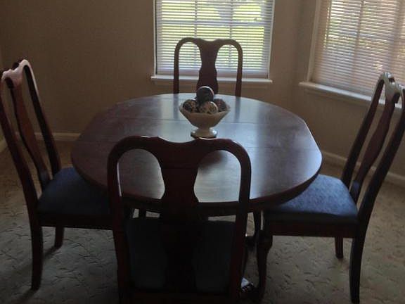 3rd image of 10363 Elderberry Dr S