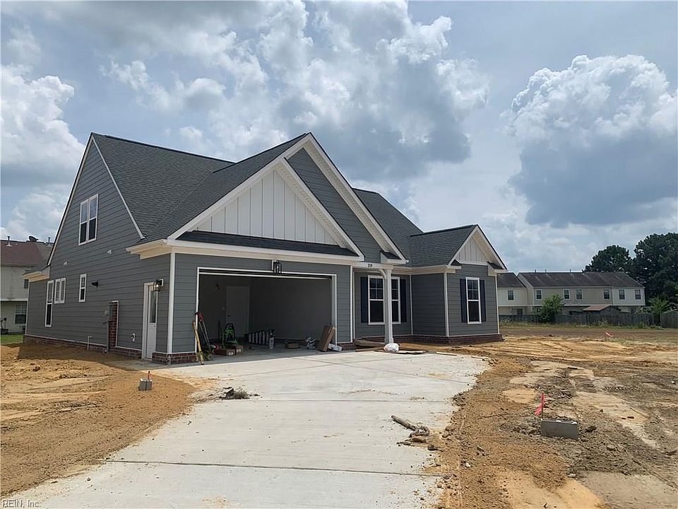 1st image of 219 McCormick Dr