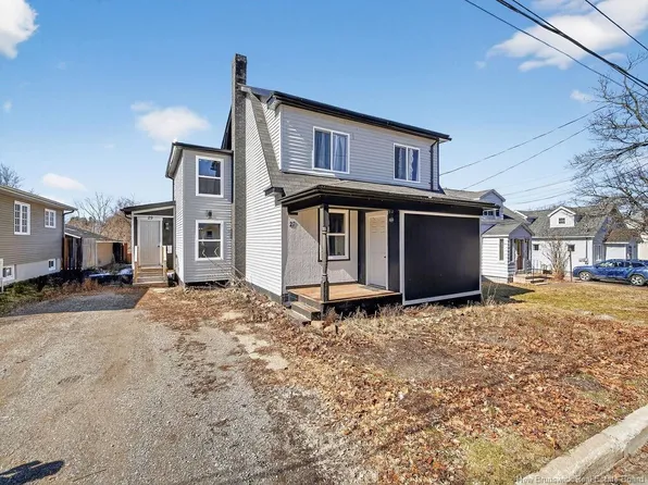 29 Gloucester St #27, Moncton, NB E1A 4E7