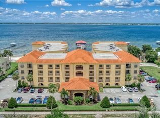 2351 Lakeview Dr UNIT 201, Sebring, FL 33870